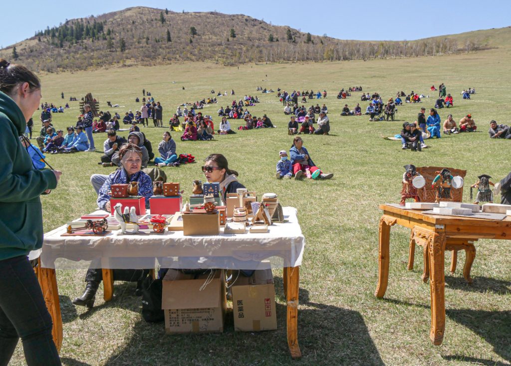 モンゴル初開催の「国際シャーマンフェスティバル」に世界各国からシャーマンが集合